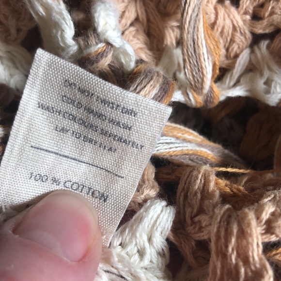 NWOT gorgeous Flook poncho top - Picture 10 of 14